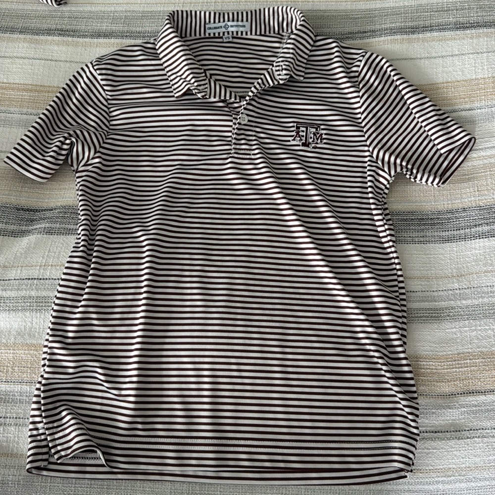 Texas AM boys shirt size small